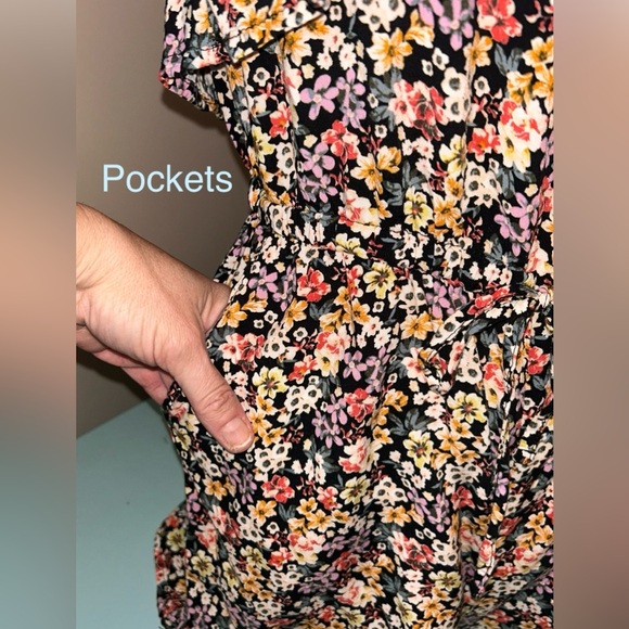 3/25$ 🛒 Lily Morgan strapless romper - Picture 5 of 9